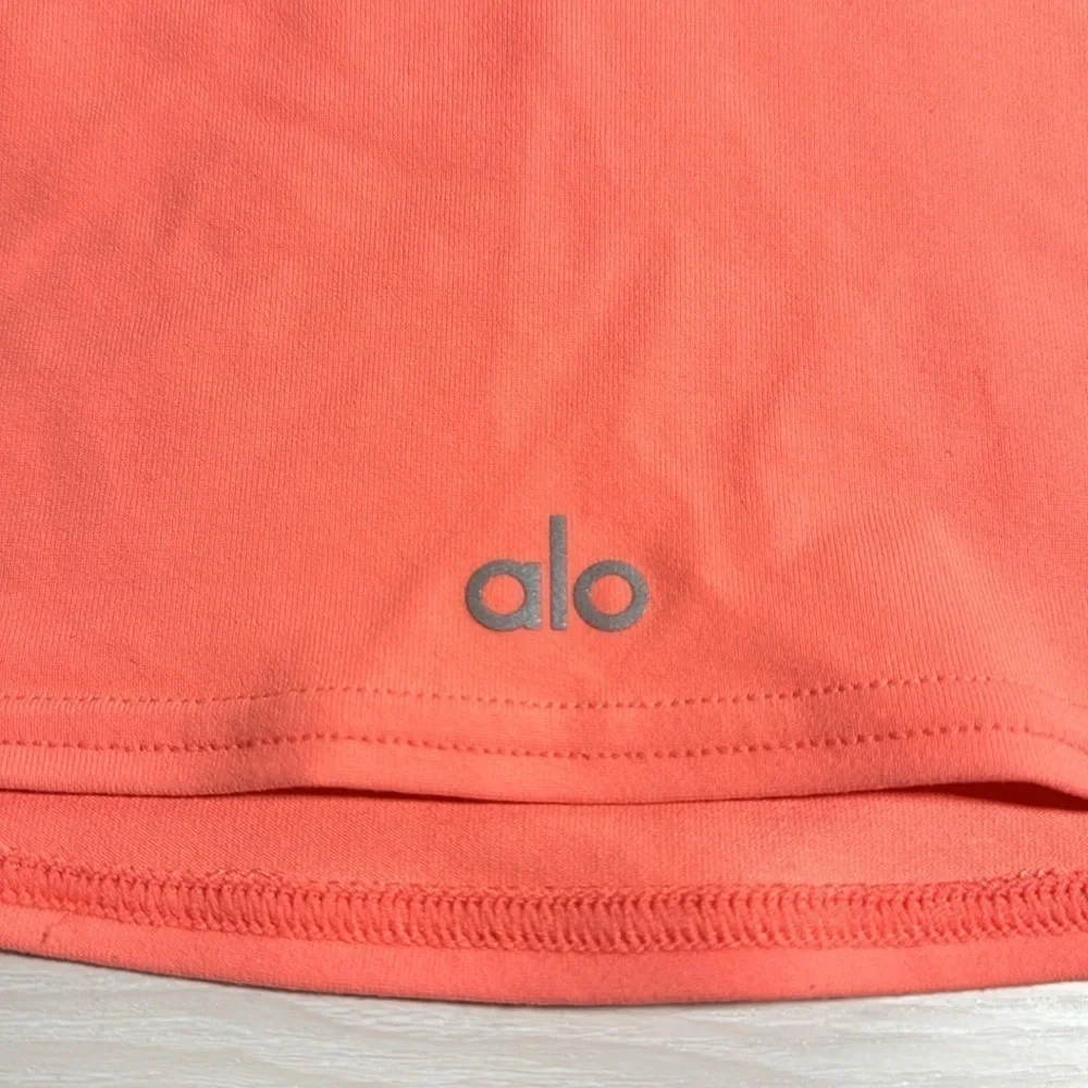 ALO Bralette Sport Yoga Workout Crop Top w/ Built in Wireless Unpadded Shelf Bra
